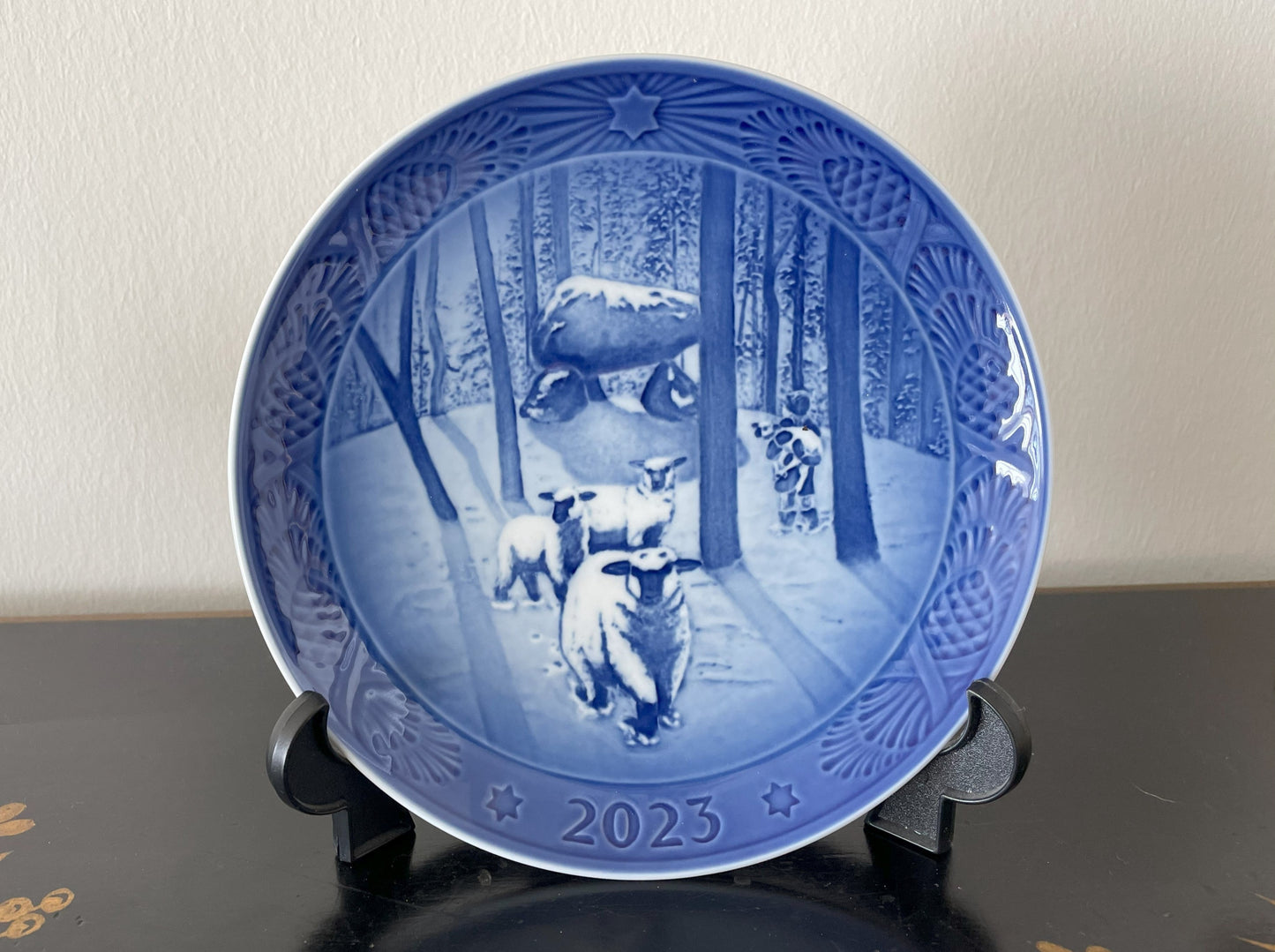 2023 Royal Copenhagen Christmas Plate