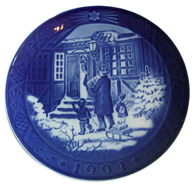 1994 Royal Copenhagen Christmas Plate