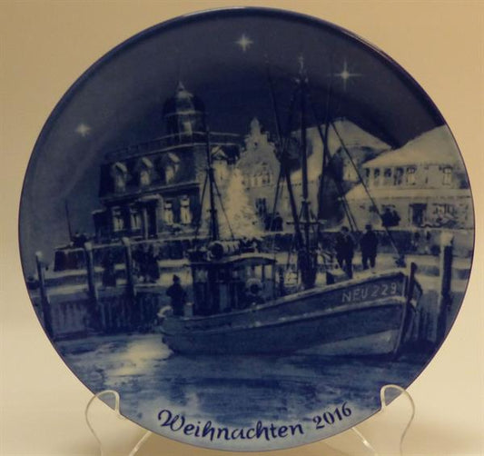 2016 Berlin Design Christmas Plate-German Text