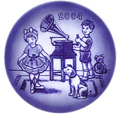 2004 Bing & Grondahl Childrens Day Plate
