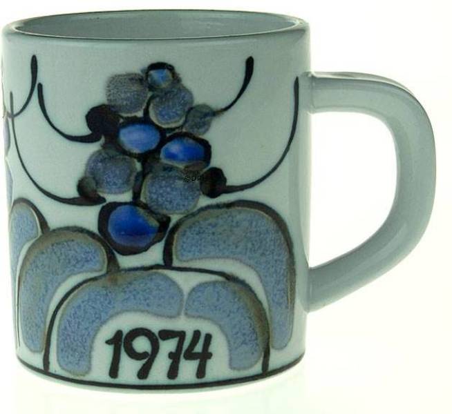 1974 Royal Copenhagen Mug Small