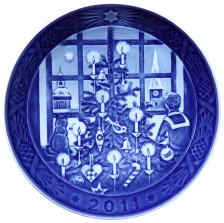 2011 Royal Copenhagen Christmas Plate